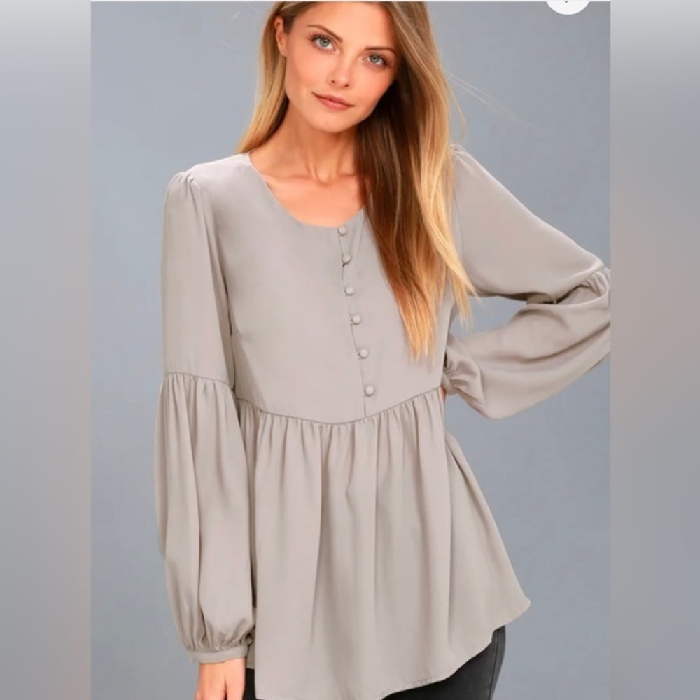 Lulu's Peplum Shirt Top Long Bishop Sleeve Feminine Style 518982